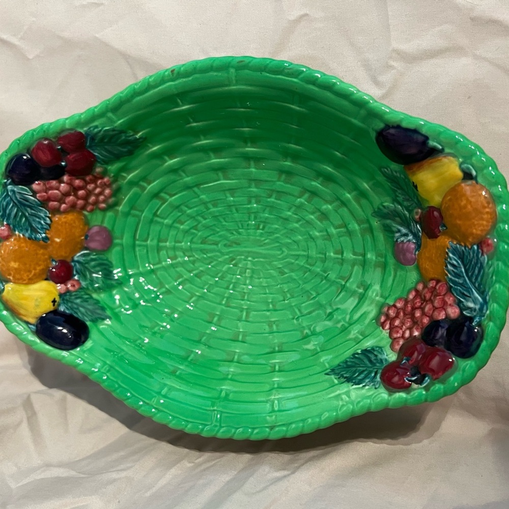 Vintage Carlton Ware serving bowl #777360